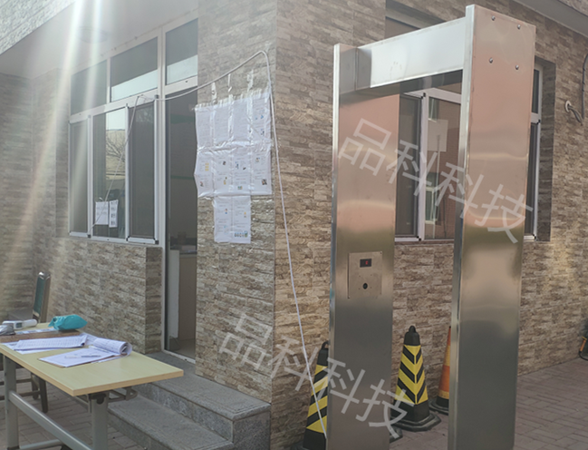 測(cè)溫門.png 測(cè)溫門.png